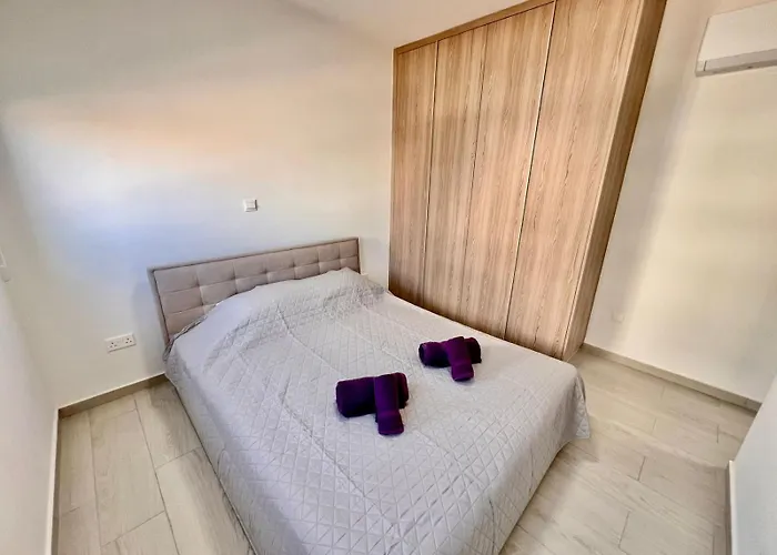 Mackenzie Seaside * Larnaca