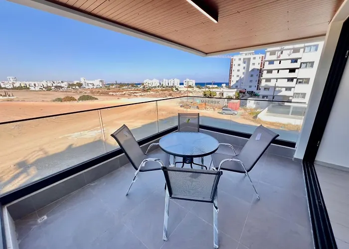 Mackenzie Seaside Λάρνακα